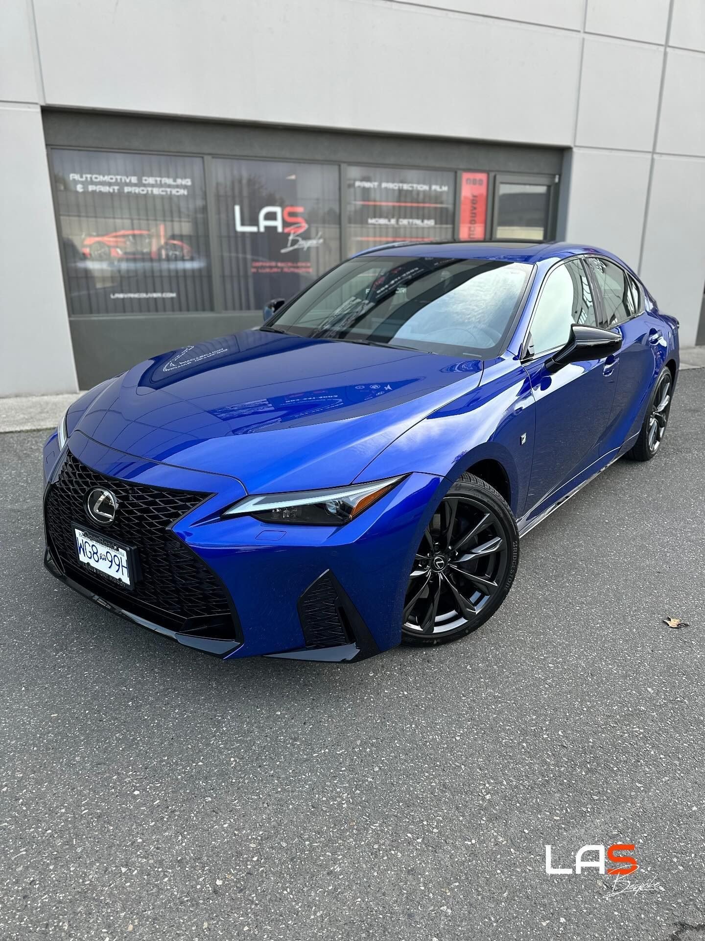 Lexus IS